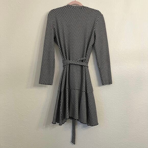 Nicole Miller Collection Claudette Knit Wrap Dress L Sweater Geometric Office - Picture 8 of 11